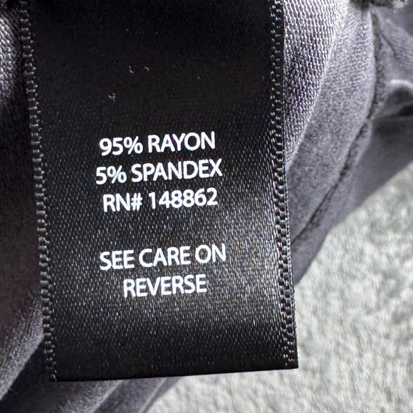 Torrid Women’s 2X Grey Super Soft Burnout Knit Tee Short Sleeve Plus Size Top - Picture 4 of 8